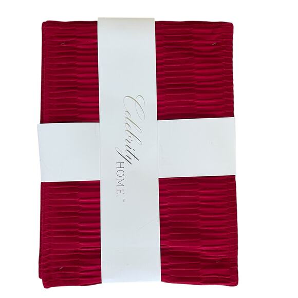 Valentines Day Red Velvet Velour Placemats 13x18 Set of 4 by Celebrity Homes New - Picture 7 of 12